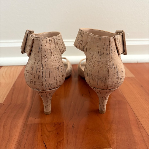 Pelle Moda Cork Ankle Strap Kitten Heel Size 10 - Picture 4 of 9